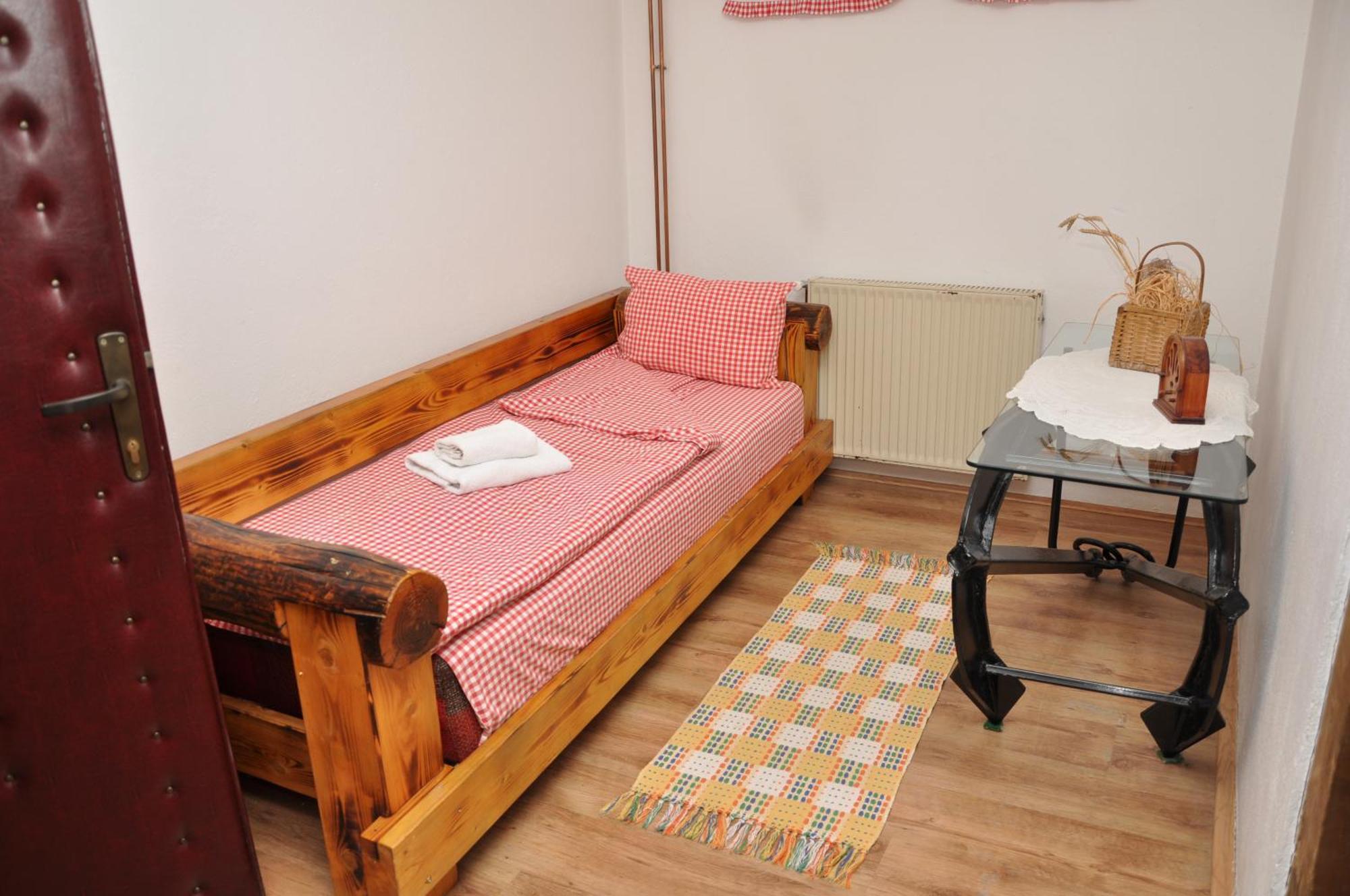 Inn Cakmara Raška الغرفة الصورة